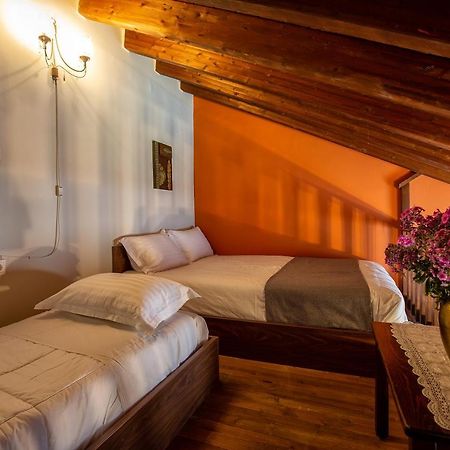 La Noi Guesthouse Samarína Екстериор снимка