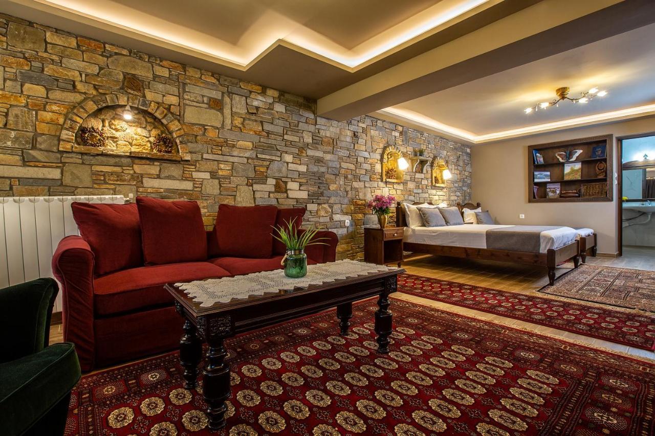 La Noi Guesthouse Samarína Екстериор снимка