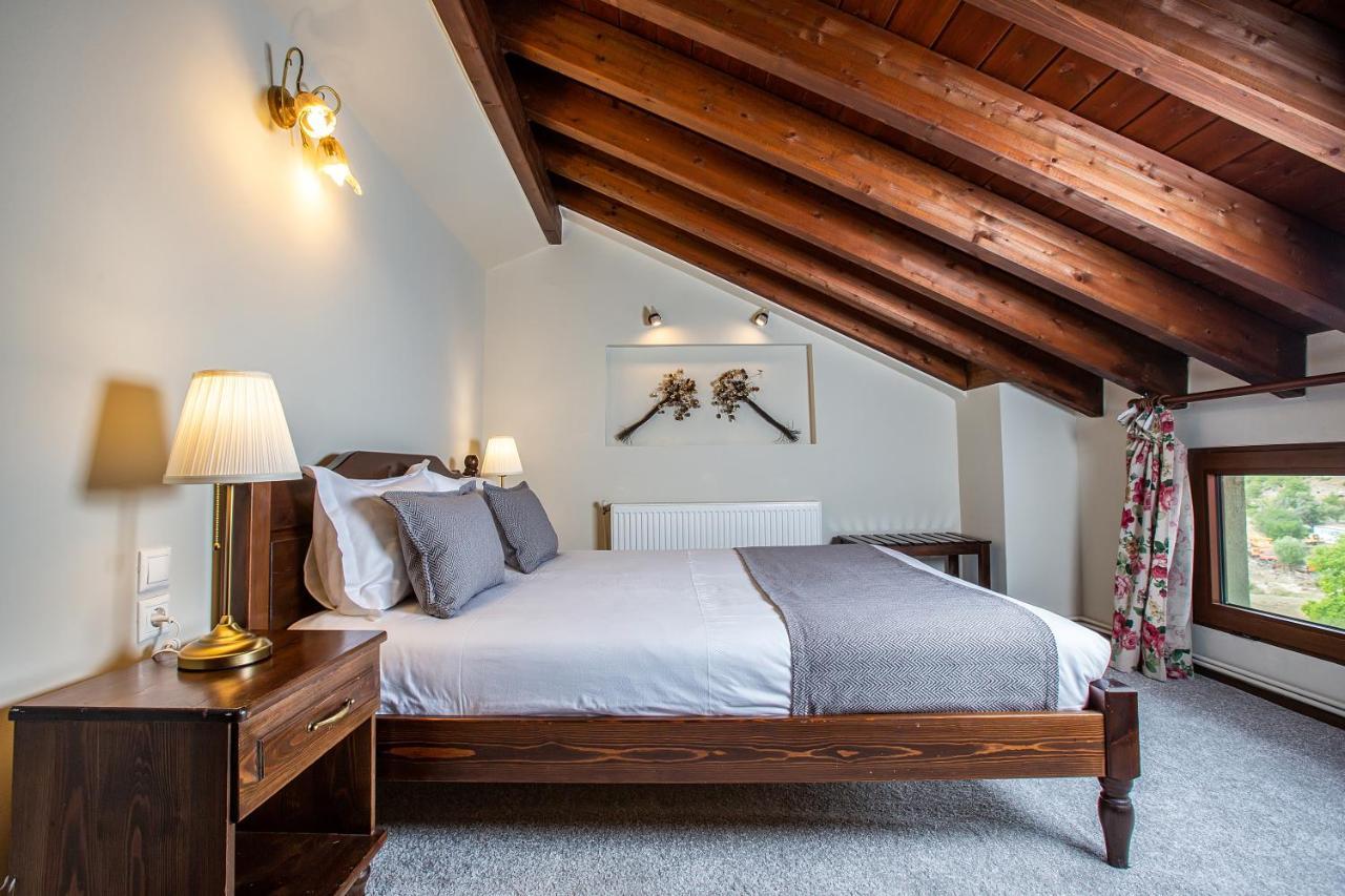 La Noi Guesthouse Samarína Екстериор снимка