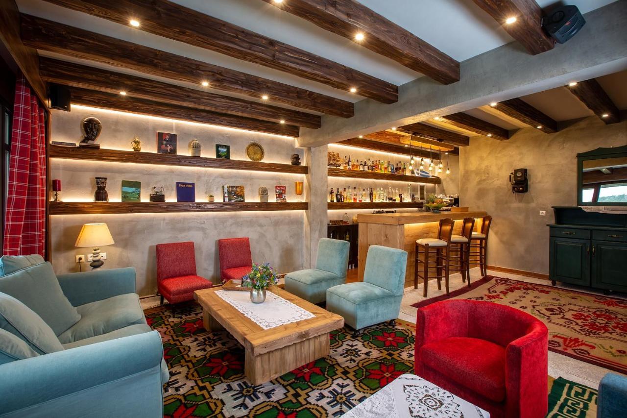 La Noi Guesthouse Samarína Екстериор снимка