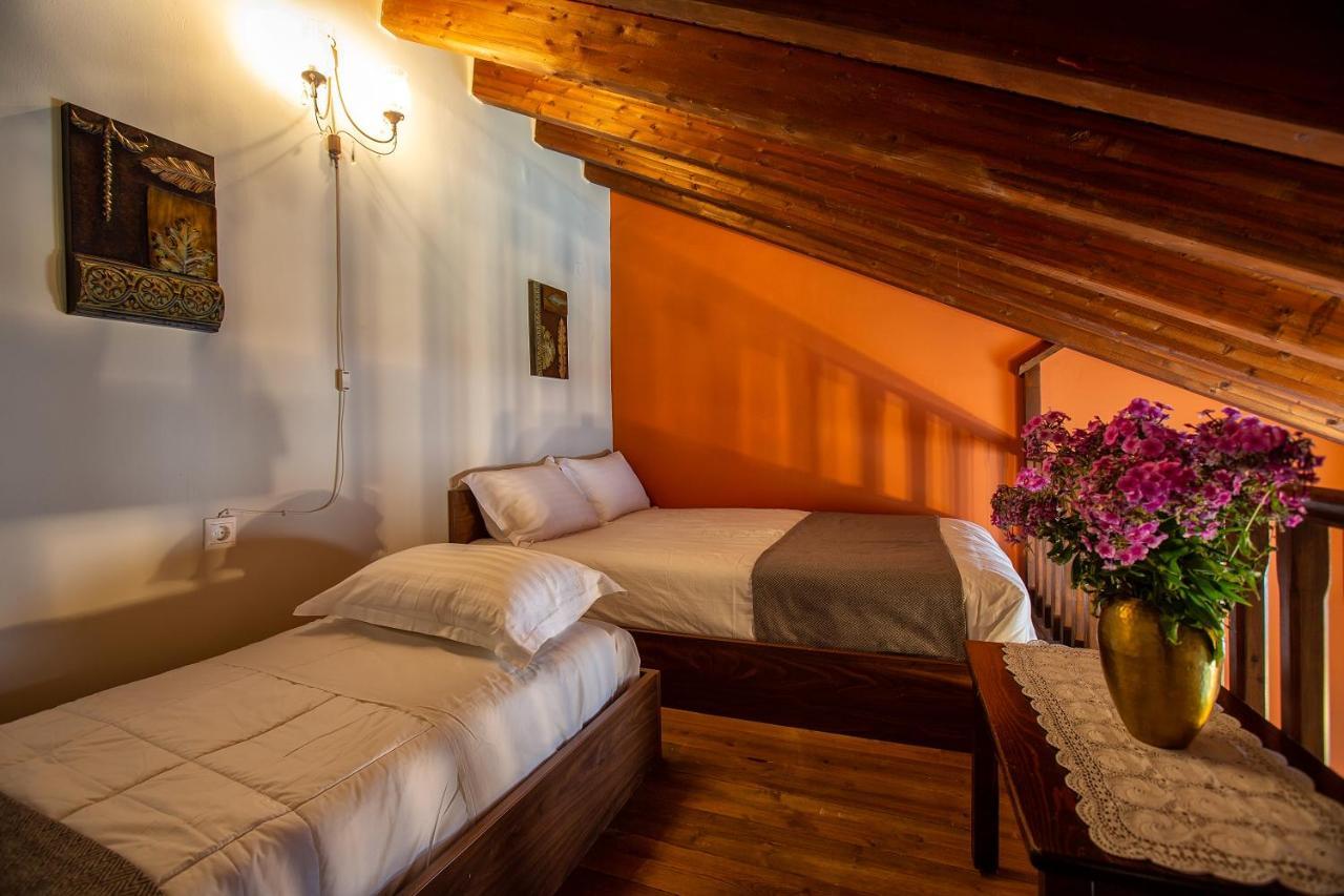 La Noi Guesthouse Samarína Екстериор снимка
