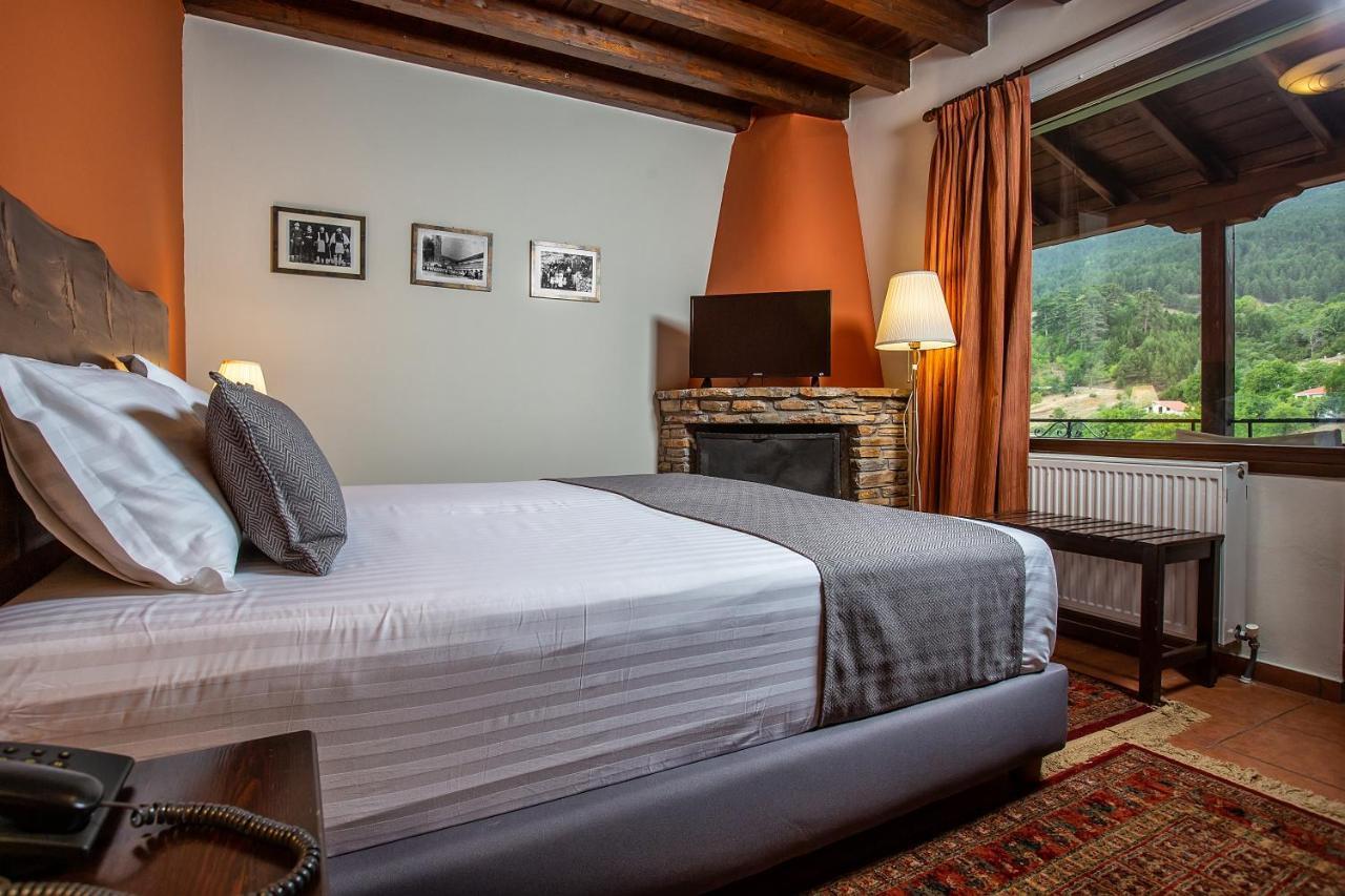 La Noi Guesthouse Samarína Екстериор снимка