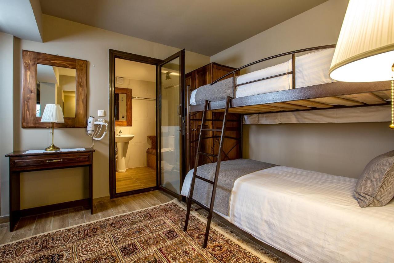 La Noi Guesthouse Samarína Екстериор снимка