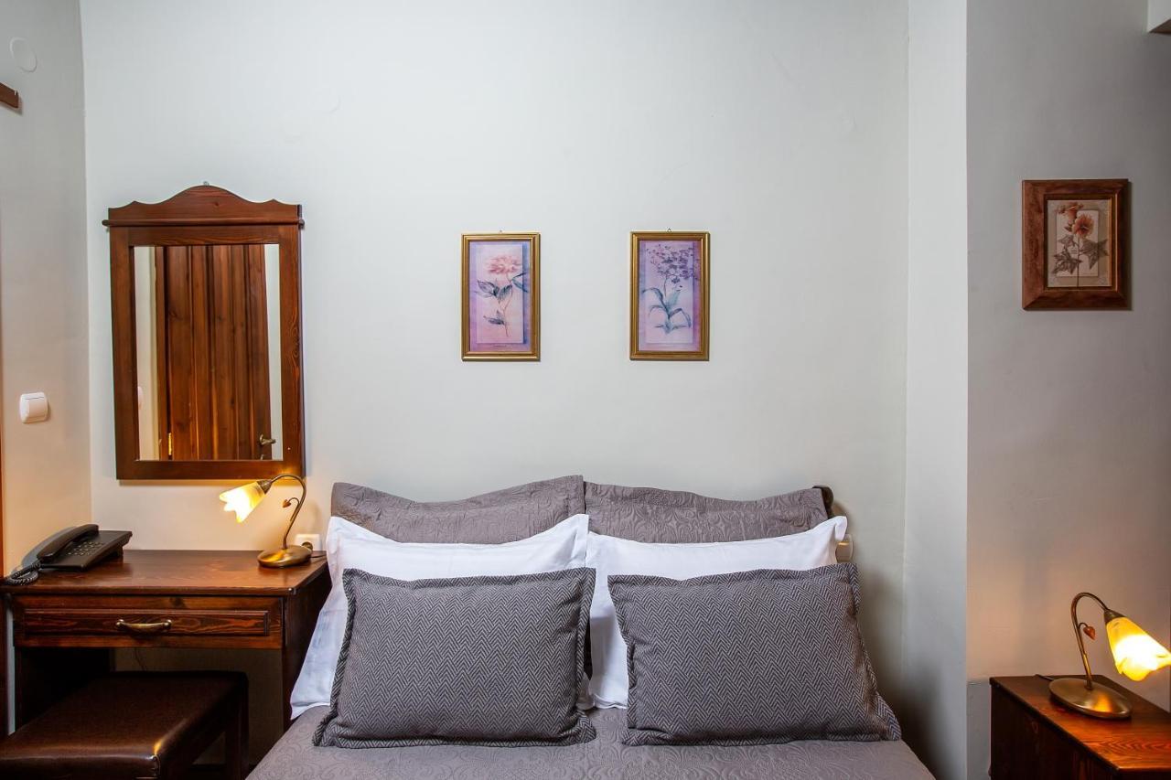 La Noi Guesthouse Samarína Екстериор снимка